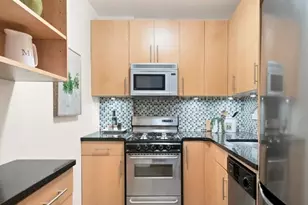 145 E 15th St, New York City, NY 10003 - Photo 3