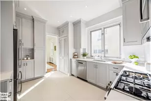 829 Park Ave, New York City, NY 10021 - Photo 5