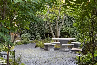 1 Sutton Place S #11C, New York City, NY 10022 - Photo 37