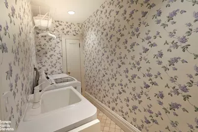 960 Park Avenue #2NDFLE, New York City, NY 10028 - Photo 9