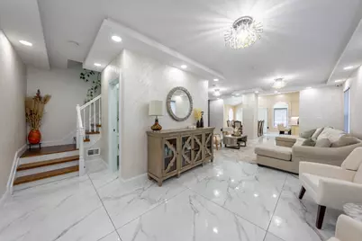 95 Station Avenue, New York City, NY 10309 - Photo 3