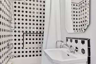 1211 Ditmas Ave, New York City, NY 11218 - Photo 17