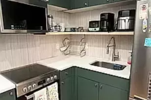 1027 Putnam Ave, New York City, NY 11221 - Photo 3