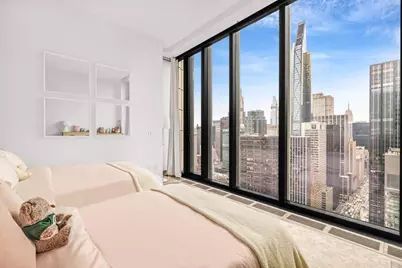 111 W 57th Street #36, New York City, NY 10019 - Photo 11