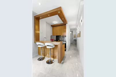156 E 79th Street #9F, New York City, NY 10021 - Photo 9