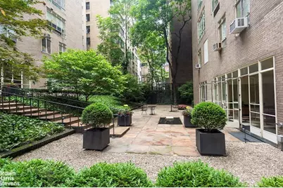 17 W 54th Street #10A, New York City, NY 10019 - Photo 9