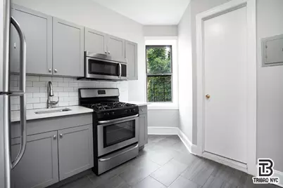 688 10th Avenue #3S, New York City, NY 10019 - Photo 3