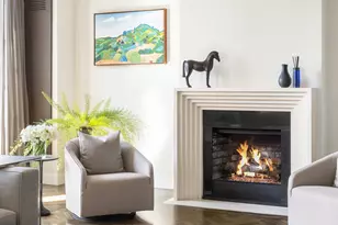 985 Park Ave, New York City, NY 10028 - Photo 3