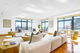 100 United Nations Plaza, New York, NY 10017 - Photo 3