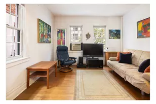 262 W 95th St, New York City, NY 10025 - Photo 3