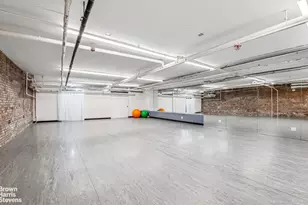 725 Union St, New York City, NY 11215 - Photo 15