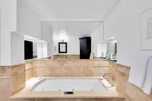 135 E 54th St, New York City, NY 10022 - Photo 21