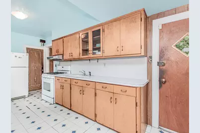 5621 Post Road, New York City, NY 10471 - Photo 9