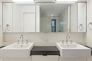 290 6th Ave, New York City, NY 10014 - Photo 9