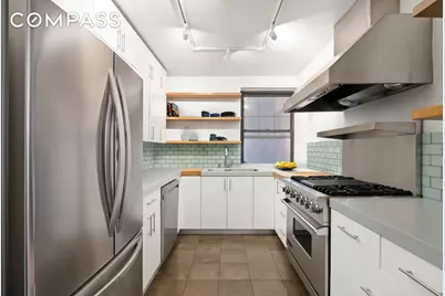 290 6th Avenue #2KL, New York City, NY 10014 - Photo 5