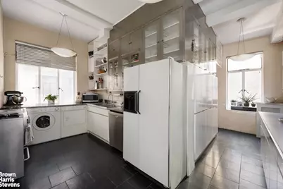 211 Central Park W #3K, New York City, NY 10024 - Photo 5