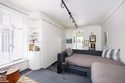 211 Central Park W #3K, New York City, NY 10024 - Photo 9