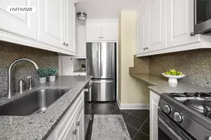 300 E 71st St, New York City, NY 10021 - Photo 5