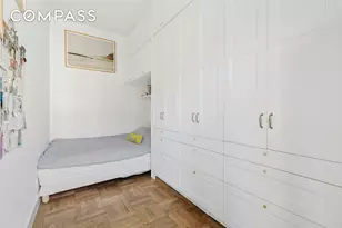 122 W 80th St, New York City, NY 10024 - Photo 5