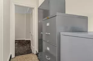 180 E 79th St, New York City, NY 10075 - Photo 9