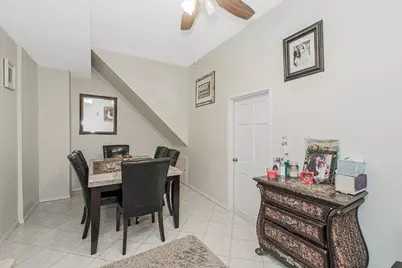 100 Marisa Circle, New York City, NY 10309 - Photo 31