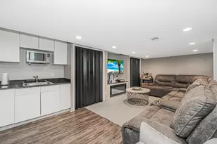 100 Marisa Cir, New York City, NY 10309 - Photo 19