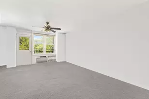 65-15 Alderton St, New York City, NY 11374 - Photo 3