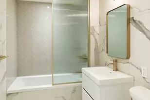 533 E 12th St, New York City, NY 10009 - Photo 5