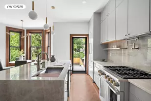 1137 Park Pl, New York City, NY 11213 - Photo 9