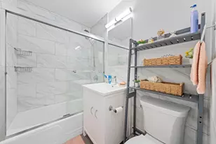 245 E 24th St, New York City, NY 10010 - Photo 11