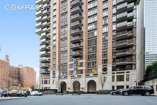 161 W 61st St, New York City, NY 10023 - Photo 11