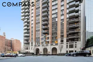 161 W 61st St, New York City, NY 10023 - Photo 11