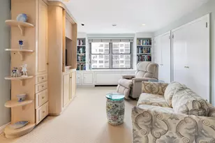 360 E 72nd St, New York City, NY 10021 - Photo 11