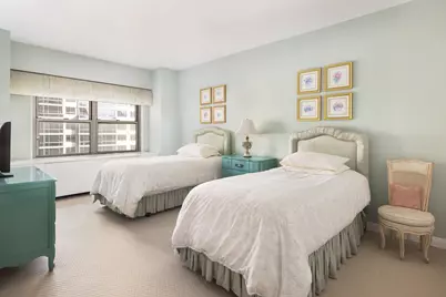 360 E 72nd Street #C1803, New York City, NY 10021 - Photo 13