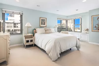 360 E 72nd Street #C1803, New York City, NY 10021 - Photo 9