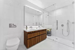 244 E 52nd St, New York City, NY 10022 - Photo 7