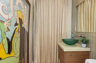 300 E 74th St, New York City, NY 10021 - Photo 9