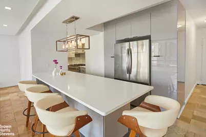 870 United Nations Plaza #8C, New York City, NY 10017 - Photo 3