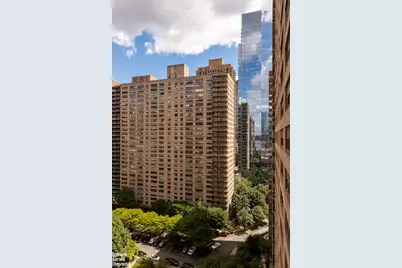 140 W End Avenue #20H, New York City, NY 10023 - Photo 9
