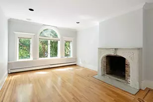 238 W 11th St, New York City, NY 10014 - Photo 11