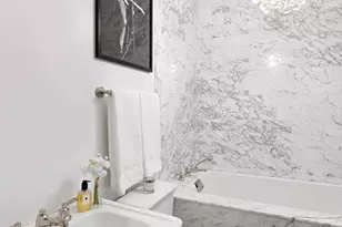 238 W 11th St, New York City, NY 10014 - Photo 7