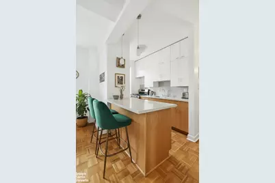 2166 Broadway #22D, New York City, NY 10024 - Photo 7