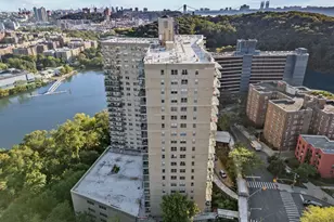 2500 Johnson Ave, New York City, NY 10463 - Photo 23