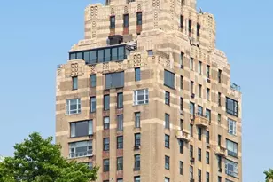 35 E 76th St, New York City, NY 10021 - Photo 3