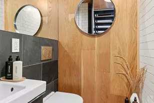 39 Wolcott St, New York City, NY 11231 - Photo 7