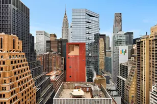 303 E 43rd St, New York City, NY 10017 - Photo 9