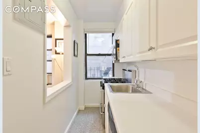 142 E 49th Street #3D, New York City, NY 10017 - Photo 3