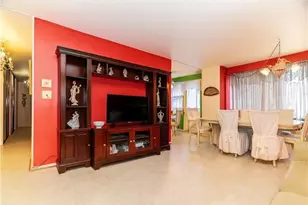 2475 W 16th St, New York City, NY 11214 - Photo 3