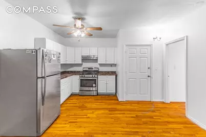 434 Lexington Avenue, New York City, NY 11221 - Photo 11