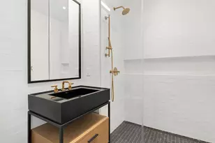 30 E 29th St, New York City, NY 10016 - Photo 7